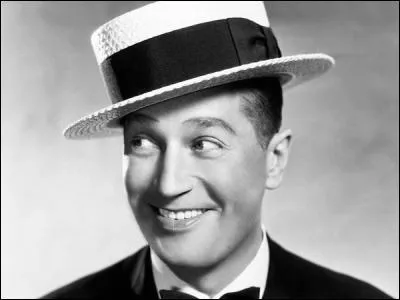 "...Yop la boum, c'est le chéri de ces dames...c'est le roi du macadam". Qui fête-t-on le 25 juin ?