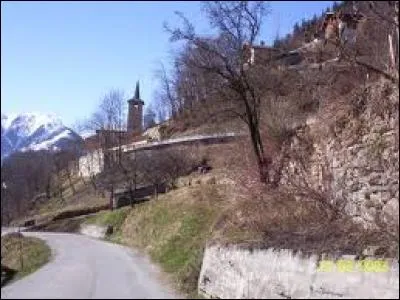 Ancienne commune de l'arrondissement d'Albertville, Fontaine-le-Puits se situe dans la nouvelle région ...