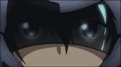 Comment s'appelle le casque de réalité virtuelle avec lequel les joueurs peuvent contrôler leur personnage dans le jeu avec leur esprit ?