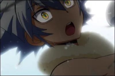 Quel lien familial a Itona Horibe avec la "cible" ?