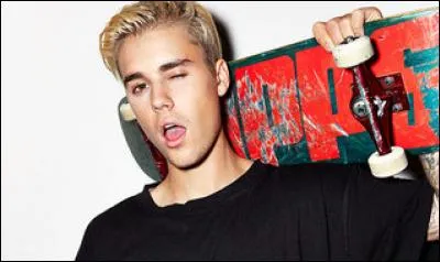 À quelle heure est-il né ?