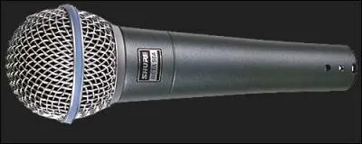 Quel est le chanteur du groupe ?