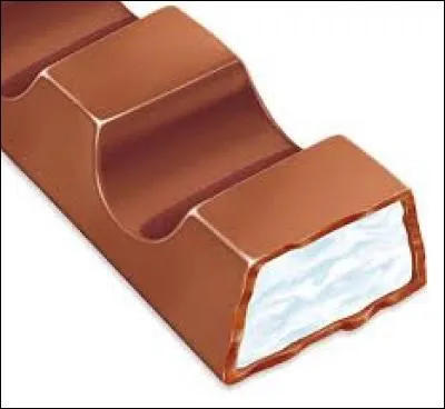 La photo nous montre une barre de chocolat fourré au lait, il s'agit d'un...