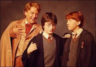 Rowling a trouvé le nom de Lockhart sur un monument pour les morts de guerre.