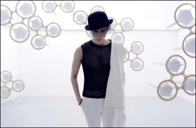 Qui, dans le groupe SHINee, a chanté "Danger" ?