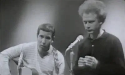 Ils chantent "Sounds of silence". Qui sont-ils ?