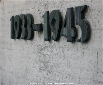Quant à 1933-1945...