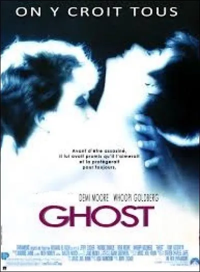 Désignez l'acteur principal de ce film, incarnant le compagnon défunt de Demi Moore :