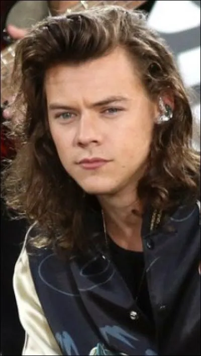 Qui est ce chanteur ?