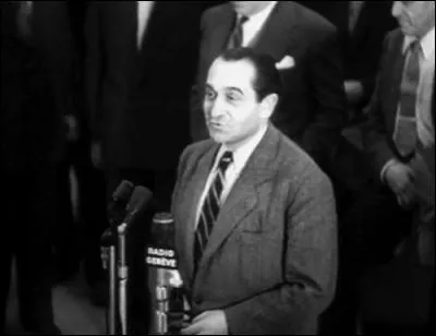 Le 18 juin 1954, il devient président du Conseil, après s'être engagé dans son discours d'investiture au règlement du conflit d'Indochine. De qui s'agit-il ?