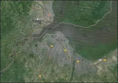 KINSHASA - La capitale de la République démocratique du Congo est située sur les rives du fleuve Congo, en face d'une autre capitale,...