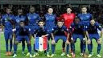 Je suis un joueur français et je détiens le record du plus grand nombre de buts marqués en une Coupe du monde. Je suis :