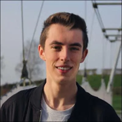 Qui est ce YouTuber ?