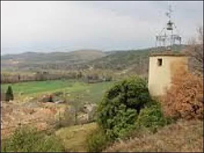 Commune Bas-Alpine, Estoublon se trouve en région ...