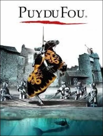 Dans quel département est situé "Le Puy du Fou", célèbre parc de loisirs thématique sur l'histoire ?