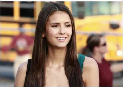 Qui est le père biologique d'Elena ?