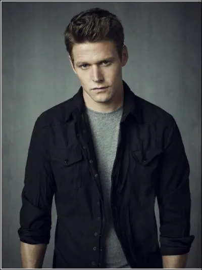 Qui joue son rôle ?