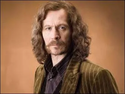 Comment s'appelle le fr&egrave;re de Sirius Black ?