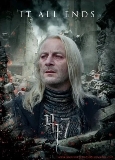 Pourquoi Drago et sa famille sont-ils en disgrâce vis à vis de Voldemort dès la fin du cinquième film/livre ?