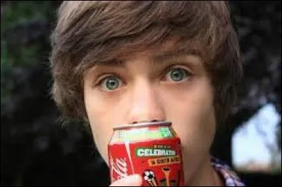 De qui Tommy est-il amoureux ?