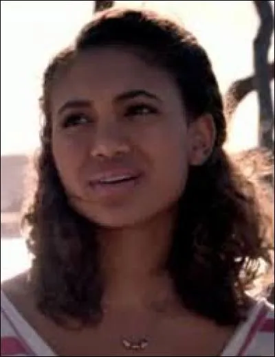 Comment se nomme la fille de l'ancien policier ?