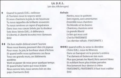 Quelles strophes sont carrées ?