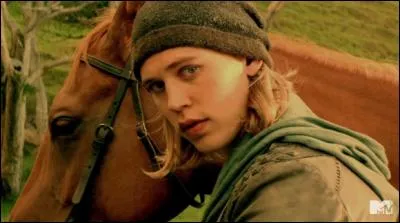 Le garçon sur cette photo s'appelle...