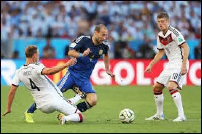 Quelle équipe a inscrit 224 buts toutes Coupes du monde confondues ?