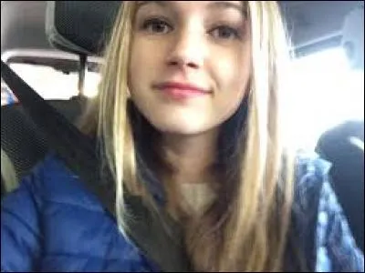 Qui est cette youtubeuse ?