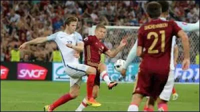 Lors du quatrième match, quel était le score final entre l'Angleterre et la Russie ?