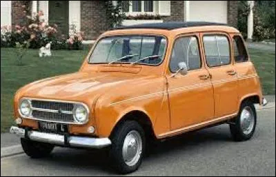 La 4L est une voiture de la marque...