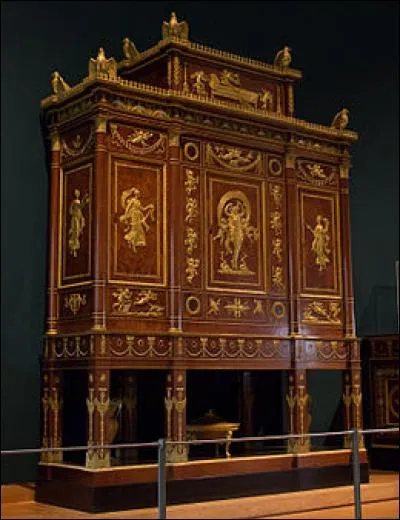 De quelle déesse le serre-bijoux de l'impératrice Joséphine illustre-t-il la naissance ?