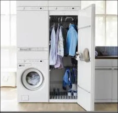 Quelle décennie du XXe siècle a vu la construction de l'armoire sèche-linge ?
