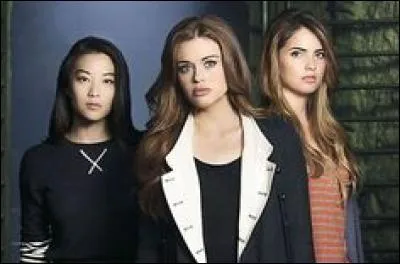 Quel est le nom de sa petite amie dans la saison 4 de « Teen Wolf » ?