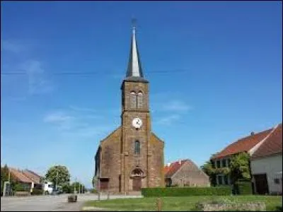 Village lorrain de l'arrondissement de Sarrebourg-Château-Salins, Henridorff se situe dans le département ...