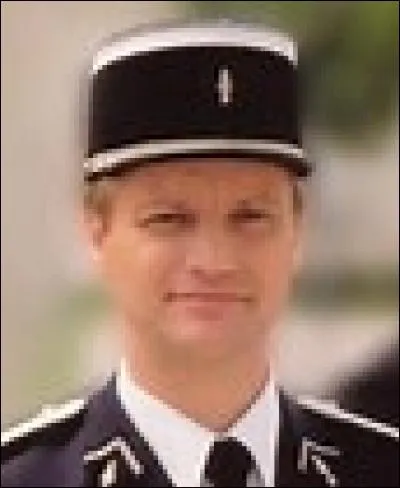 Comment s'appelle ce dragueur d'adjudant-chef ?