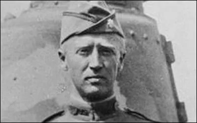 Comment se nomme l'officier américain, combattant en France dès 1916, qui devint ultra célèbre lors de la Seconde Guerre mondiale ?