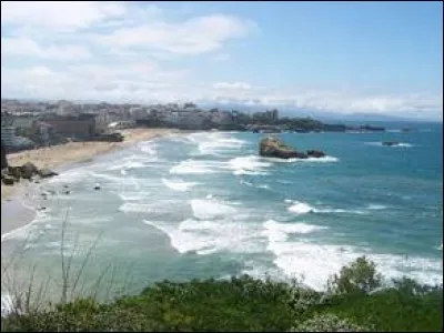 Biarritz fait partie de :