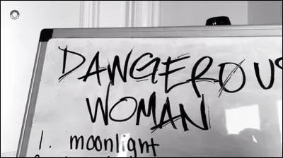 Pour qui est destinée la chanson "Moonlight" ?