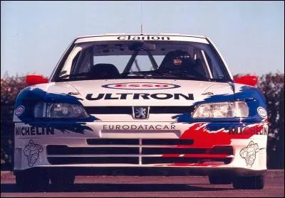 Quelle est cette magnifique voiture ?