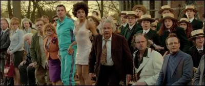 Que se passe-t-il qui puisse autant surprendre nos personnages?