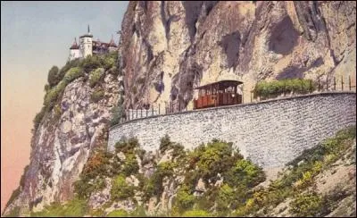 Que reste-t-il aujourd'hui du chemin de fer du Salève ?