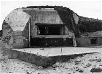 Comment s'appelle la ligne de défense allemande construite au Sud de Rome pour empêcher la remontée des forces alliées ?