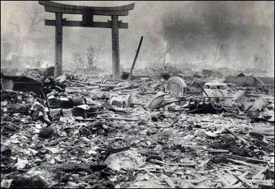 Hiroshima éclate le :