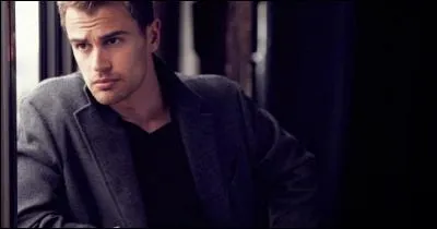 Pourquoi appelle-t-on ce personnage Quatre ?