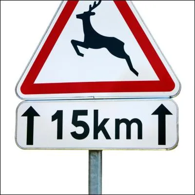 Si vous avez une acuité visuelle de 10/10e, à quelle distance pouvez-vous lire un panneau routier ?