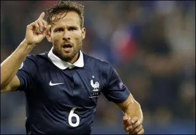 Comment s'appelle ce milieu de terrain ?