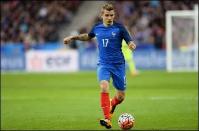 Quel est le nom de ce défenseur ?