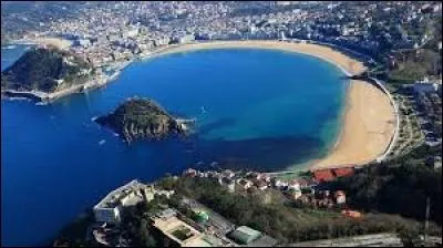 Où se trouve cette baie magnifique ?