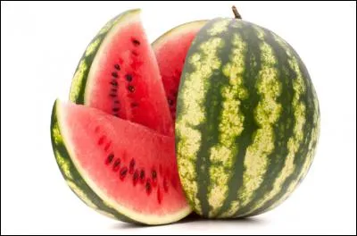 Sa chair peu sucrée, gorgée d'eau et de vitamines, est très rafraîchissante. Quelle lettre trouve-t-on dans le nom de ce fruit ?